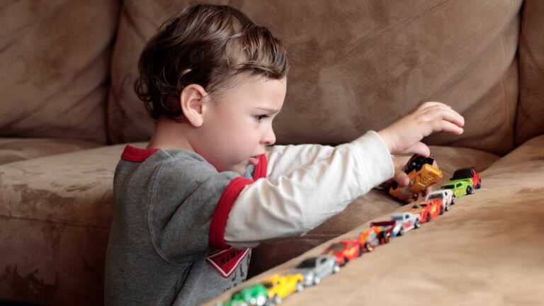 Autism and Play Skills: 7 Effective Strategies to Encourage Play