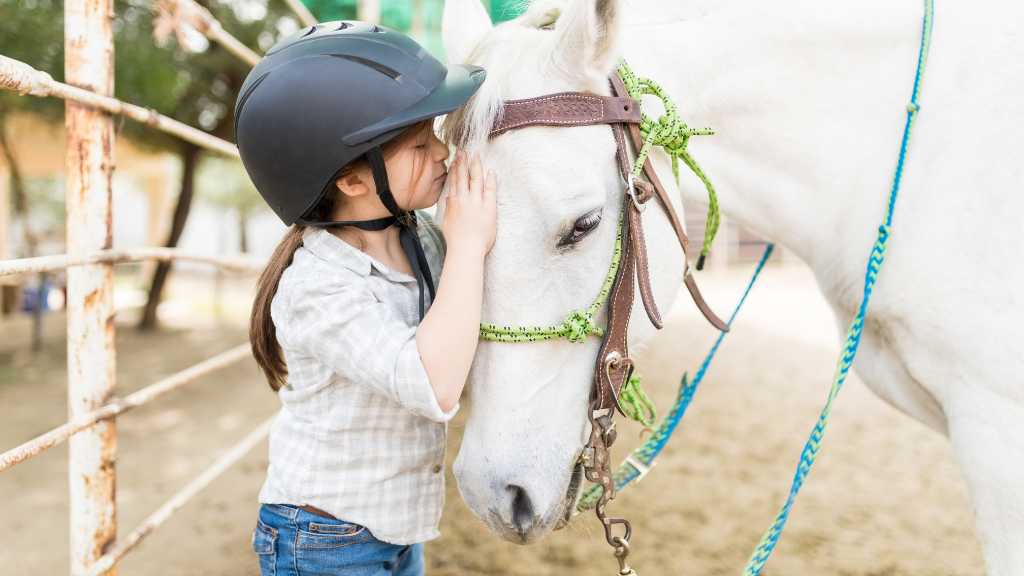 How Animal Therapy for Autism Transforms Lives: 4 Exceptional Benefits
